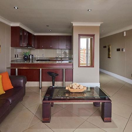 Point Waterfront The Sails Seaview Apartment -- Near Msc Cruise Terminal Durban Eksteriør billede